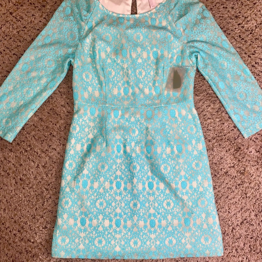 Beautiful mint green lace dress - Picture 2 of 6